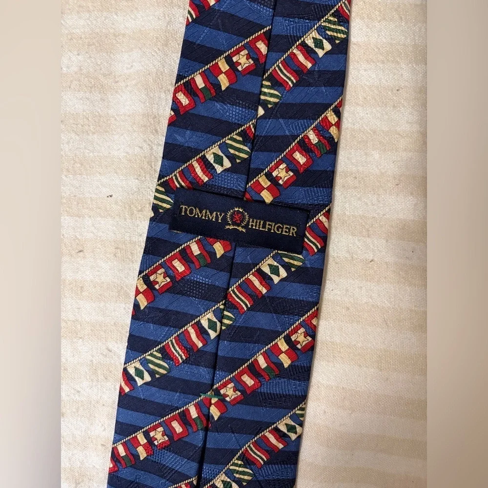 Tommy Hilfiger long pre owned